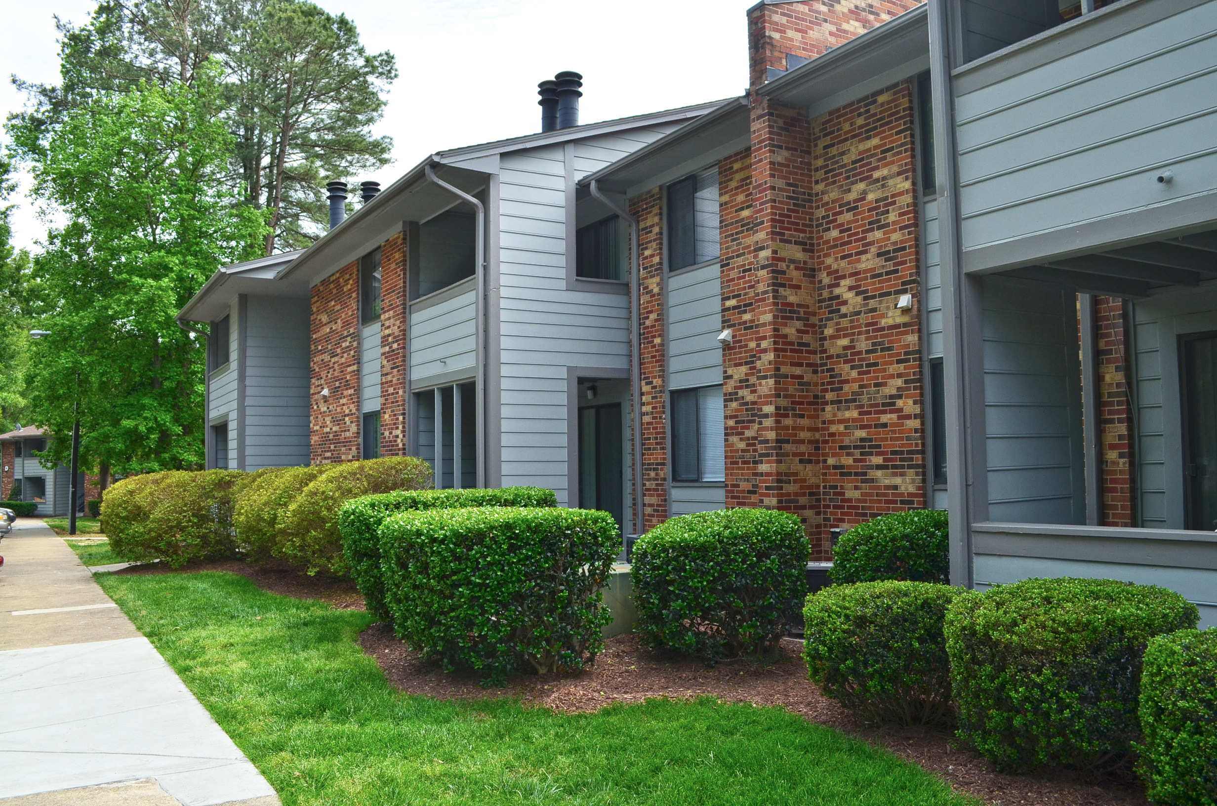 Forest Hills The Multifamily Advisory Group at Cushman & Wakefield